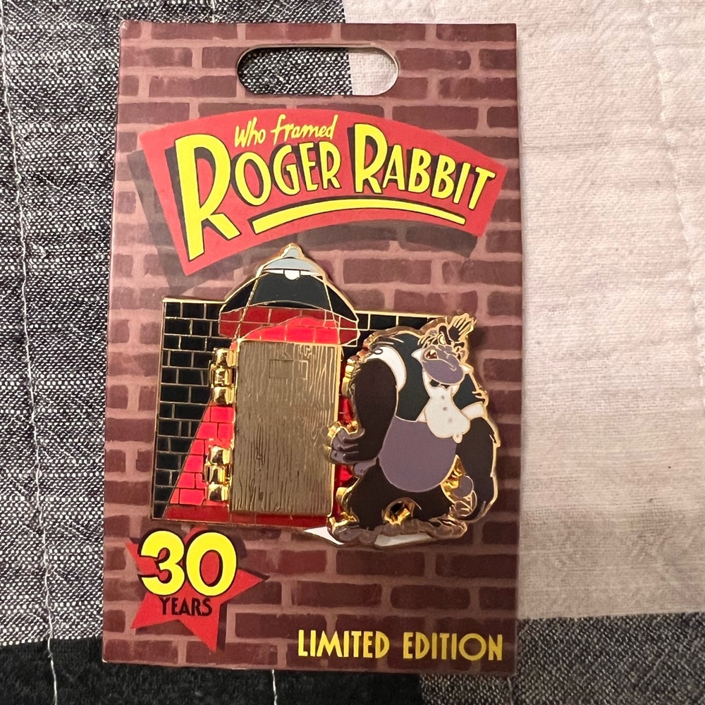 Disney Pin. Who framed roger rabbit